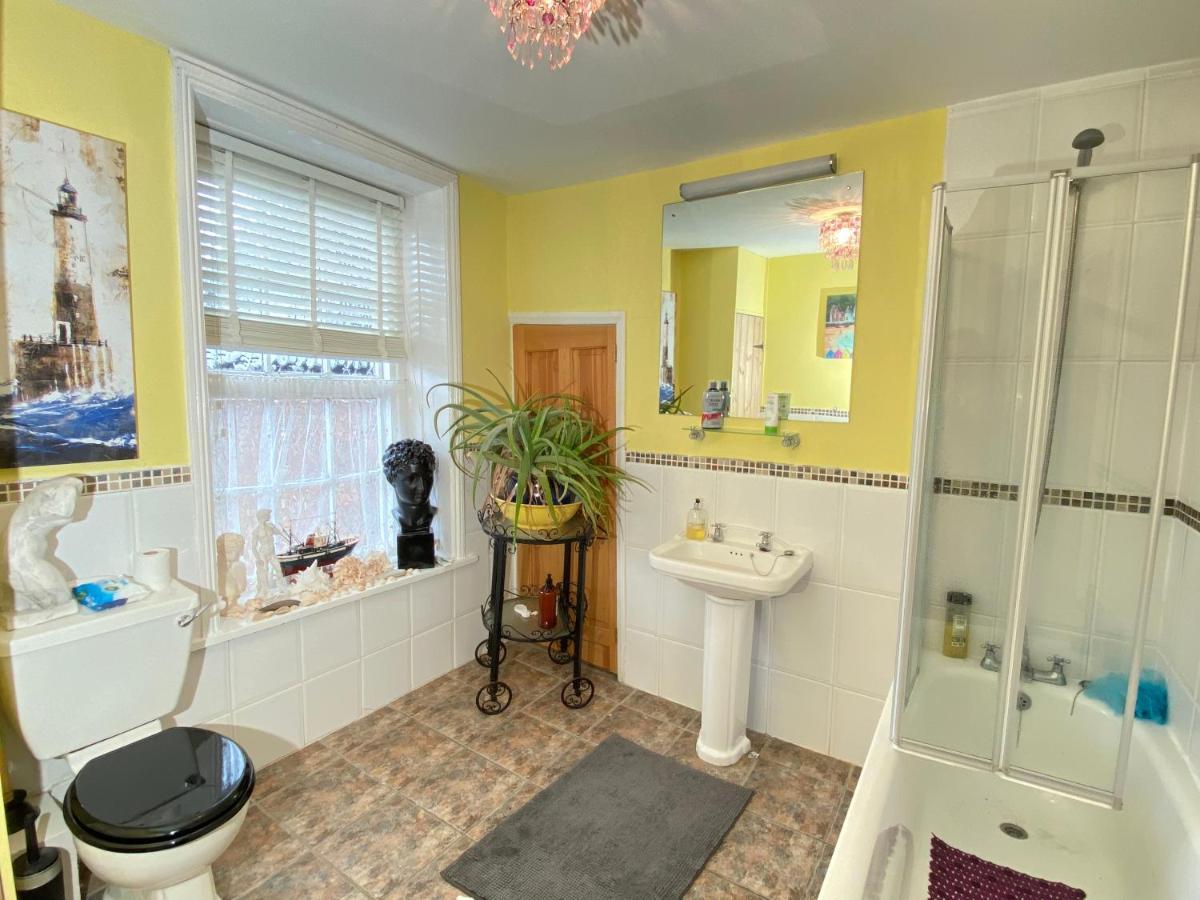 Lala Mundi Bed & Breakfast Brading Exterior foto