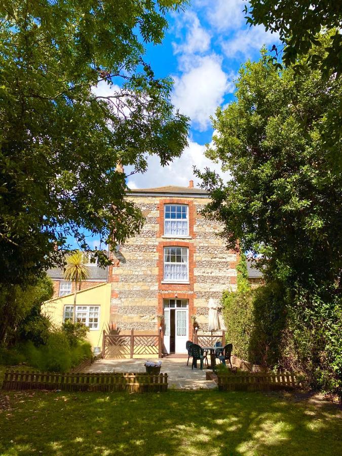 Lala Mundi Bed & Breakfast Brading Exterior foto